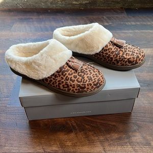 NIB Vionic Microfiber Slippers With Tassel - Perrin Tan Leopard Size 10